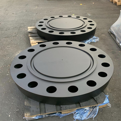 O RUÍDO que a tri braçadeira rosqueou a flange cega ASTM A105N forjou o aço carbono no estoque