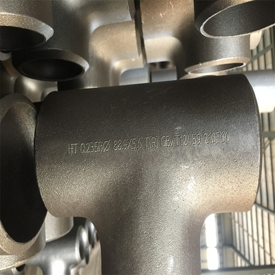 A solda de extremidade igual do T ASTM A234 WPB dos equipamentos do encanamento que reduz o T personalizou