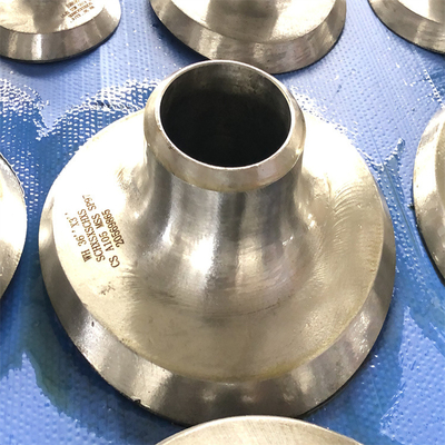 A tubulação do pescoço da solda de ASME B16.47 RF flangeia PN6 WN forjado de aço inoxidável
