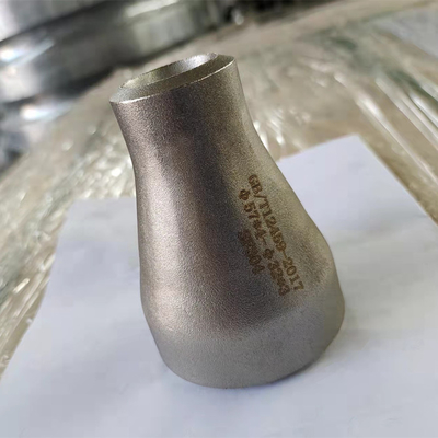 Redutor de aço inoxidável excêntrico ASTM A403 SS304 de SCH40S sem emenda