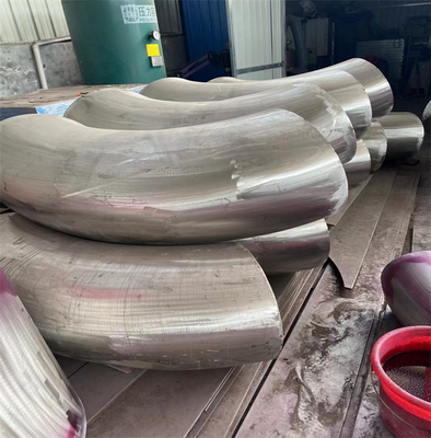 JIS galvanizou circularmente do raio longo sem emenda de Sch 40 do cotovelo da tubulação de aço o grande diâmetro