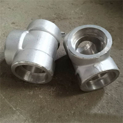 O aço carbono de Asme 16,11 3000lbs A105 forjado conduz T da solda do soquete dos encaixes