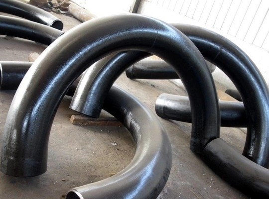 O STD 2D 180 a solda de extremidade DN15 do cotovelo ASTM da tubulação de aço do grau forjou os encaixes de tubulação do aço carbono